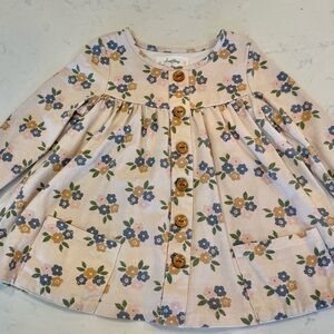 SweetHoney Floral 3T Toddler Girls shirt with Wooden Buttons